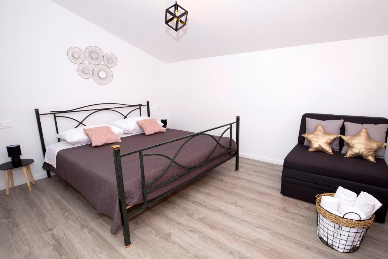 Apartment Maya Bellissima Tugare Exteriör bild
